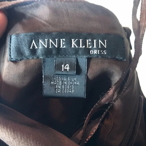 Anne Klein halter A-line silk dress - Picture 4 of 6